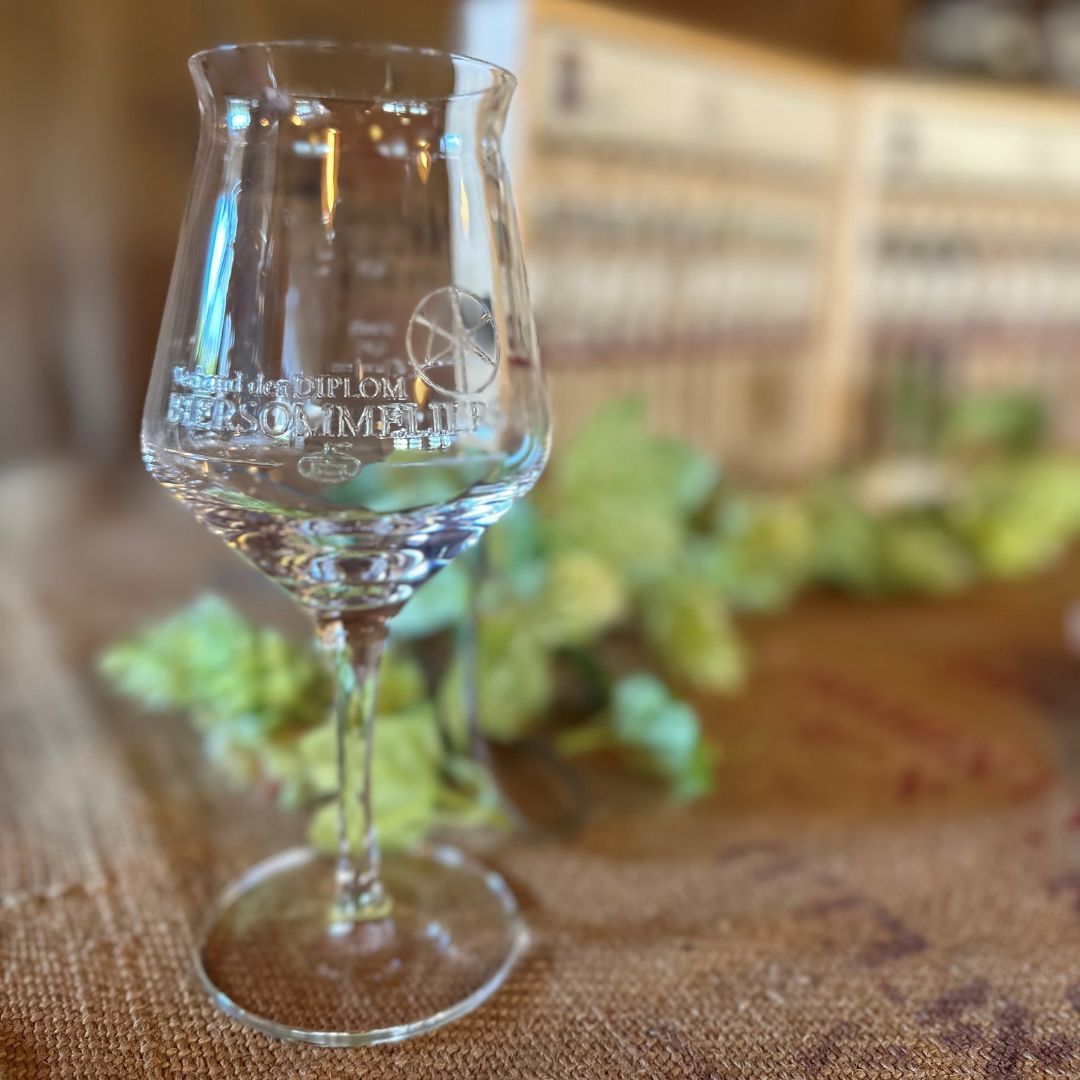 Biersommelier Glas mit perfekten Verkostungseigenschaften